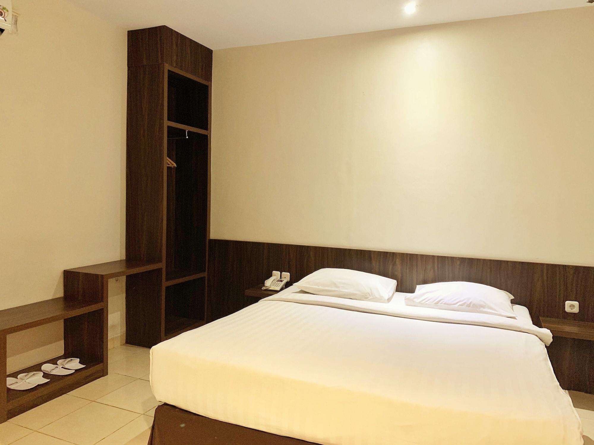 Ameera Hotel Pekanbaru Extérieur photo