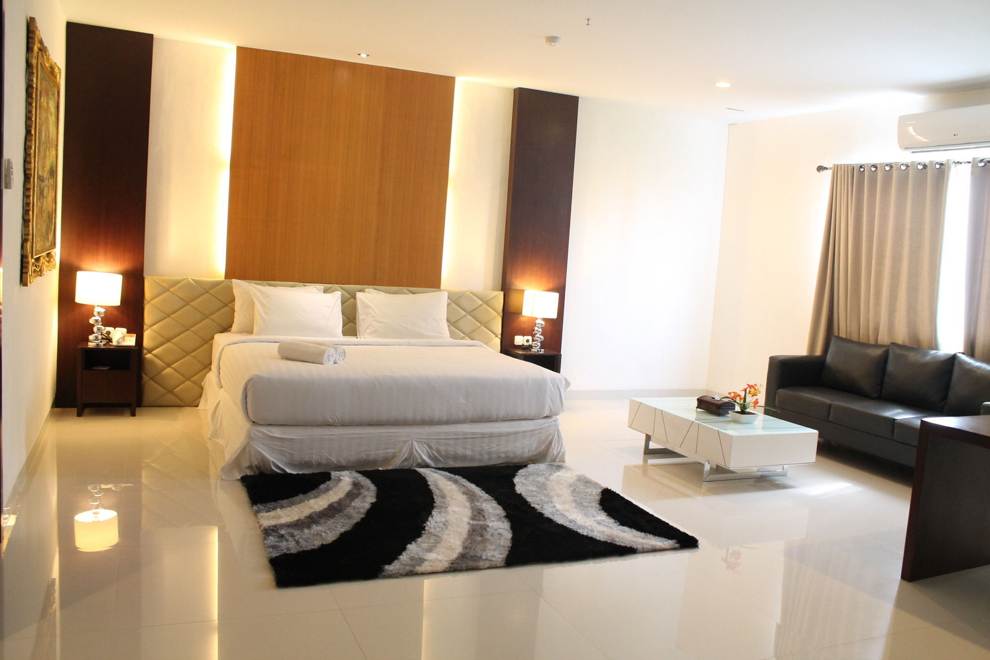 Ameera Hotel Pekanbaru Extérieur photo